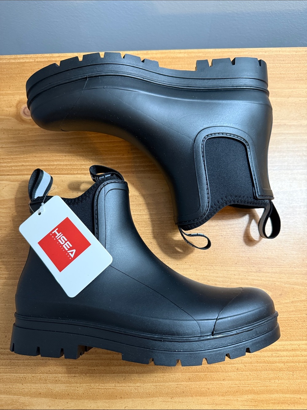 Hisea Black Women's Chelsea Lug Sole Rain Booties